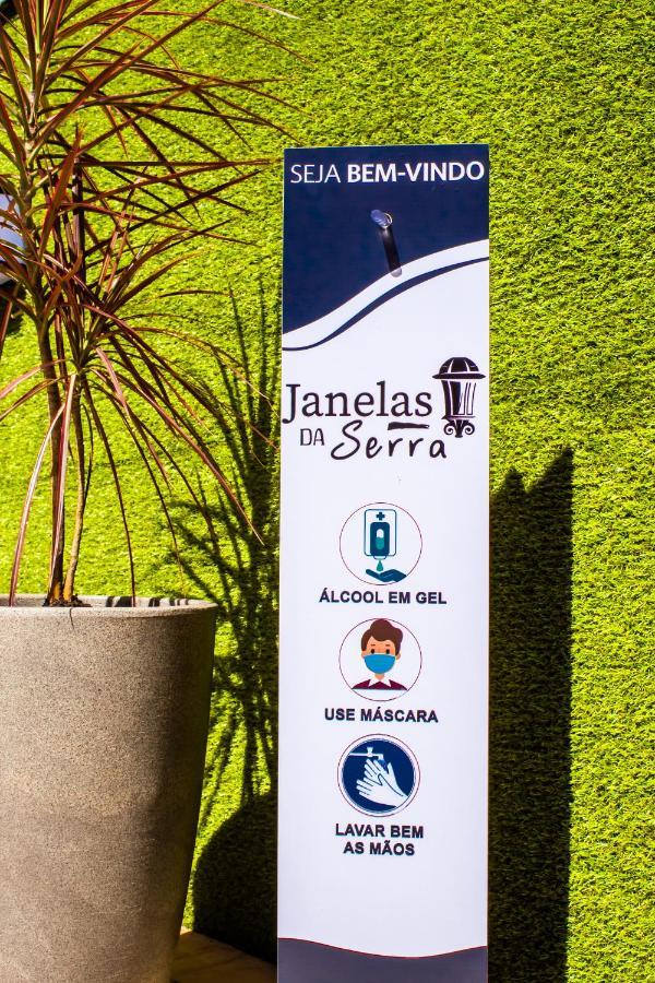 Pousada Janelas Da Serra ทีราเดนเจส ภายนอก รูปภาพ
